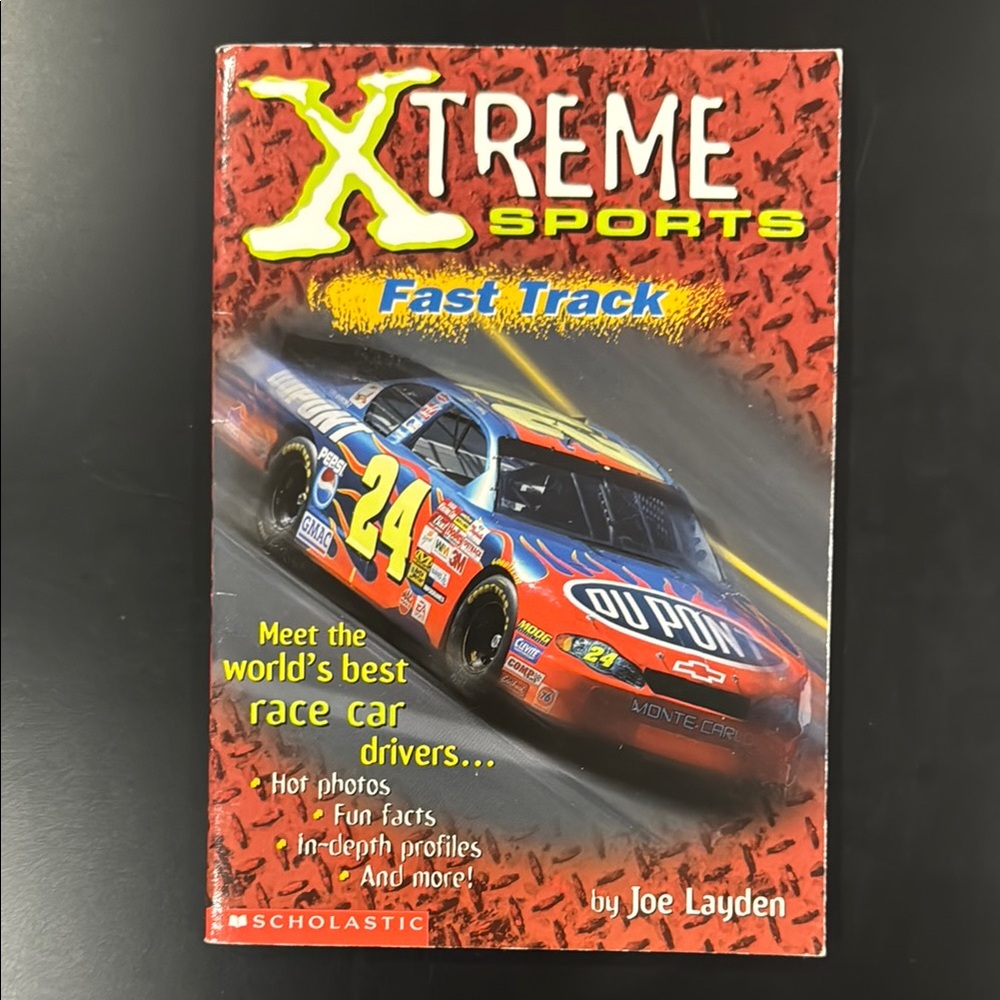 Xtreme Sports: Fast Track - Scholastic Softcover Book